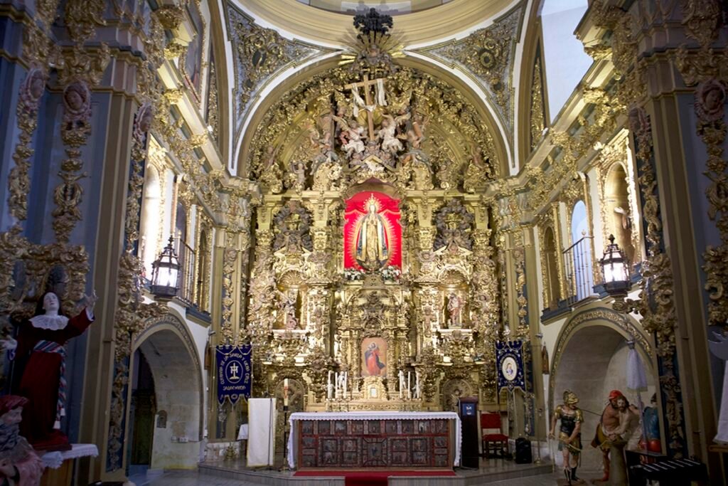 El de la Vera Cruz es uno de los retablos churriguerescos más bonitos que hay en Salamanca