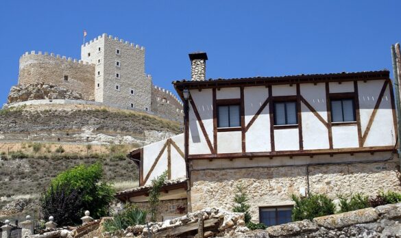 Castillo de Curiel de Duero, lugar en el que se desarrolló el cautiverio más largo de España
