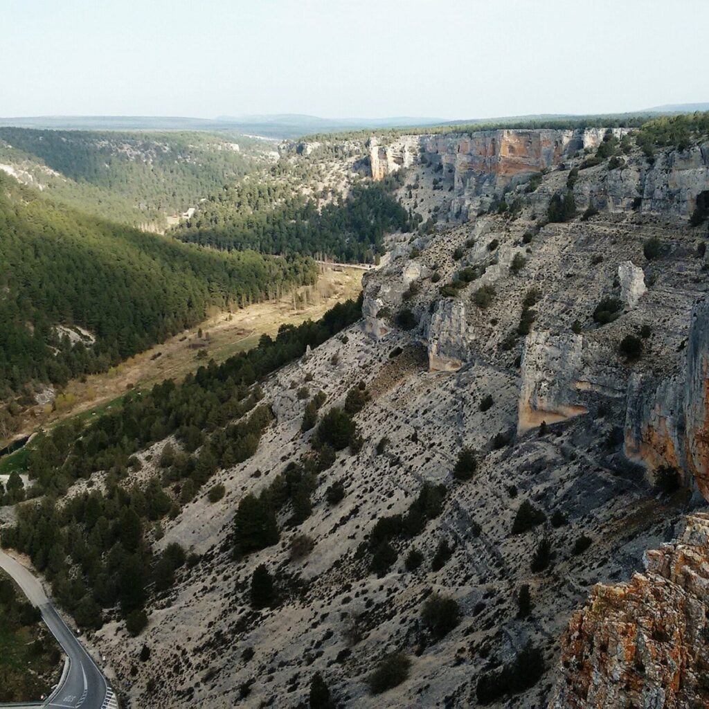 Mirador de la Galiana, situado en la parte sur del cañón de Riolobos a 1.122 metros